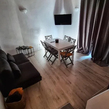 Rest And View Apartment Vercana