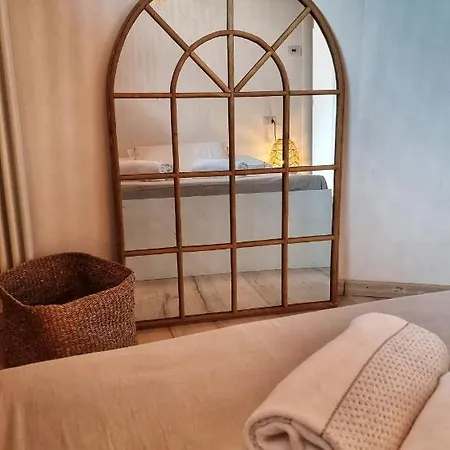 Rest And View דירה Vercana